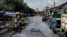 Banjir Rob Pesisir Surabaya, BMKG Minta Waspada hingga 21 Mei