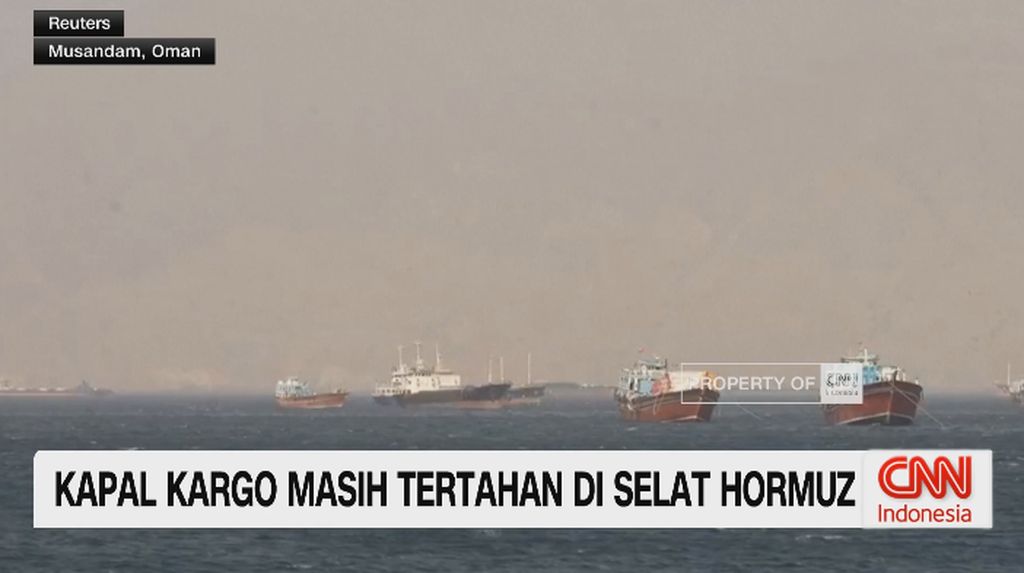 VIDEO: Kapal Kargo Masih Tertahan di Selat Hormuz