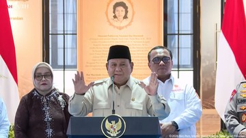 Canda Prabowo ke Jumhur: Bolak-balik Dipenjara, Sekarang Jadi Menteri