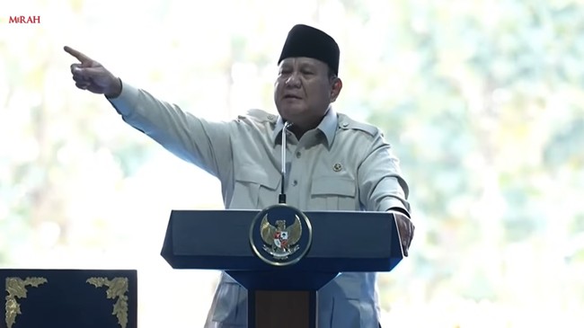 Prabowo Ungkap Tanda Kebangkitan Indonesia Terlihat dari Pupuk