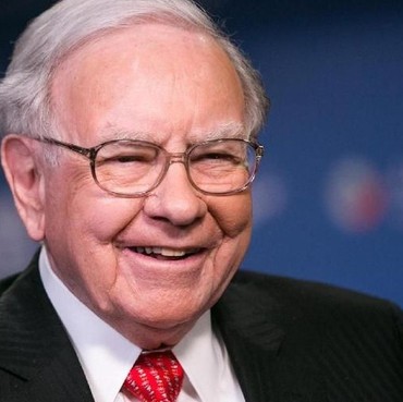 Warren Buffett Bongkar Pengeluaran yang Bisa Bikin Orang Cepat Miskin