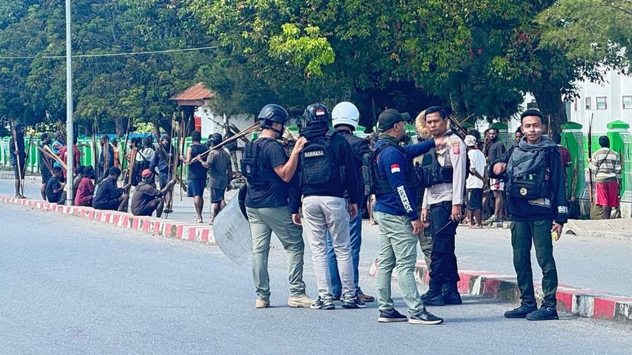 Perang antarsuku di Wamena, Papua, menyebabkan 472 penduduk mengungsi.