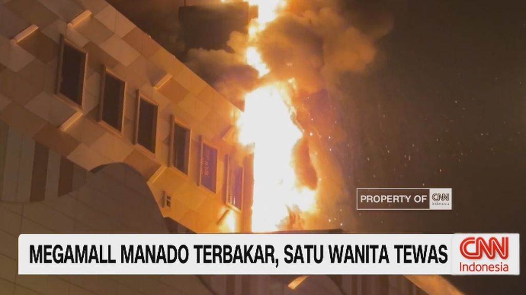 VIDEO: Mall Terbakar di Manado, Satu Karyawan Tewas