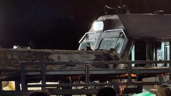Penampakan Kecelakaan Kereta di Thailand yang Tewaskan 8 Orang