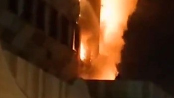 Detik-detik Kebakaran Megamall di Manado, Satu Karyawan Tewas