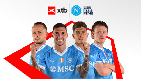 XTB Resmi Jadi Mitra Global SSC Napoli Dua Musim Hingga 2027