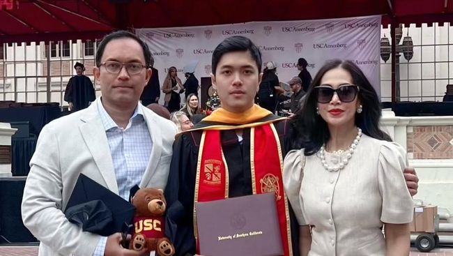Potret Marcel Putra Diah Permatasari Wisuda S2 Di University Of Southern California