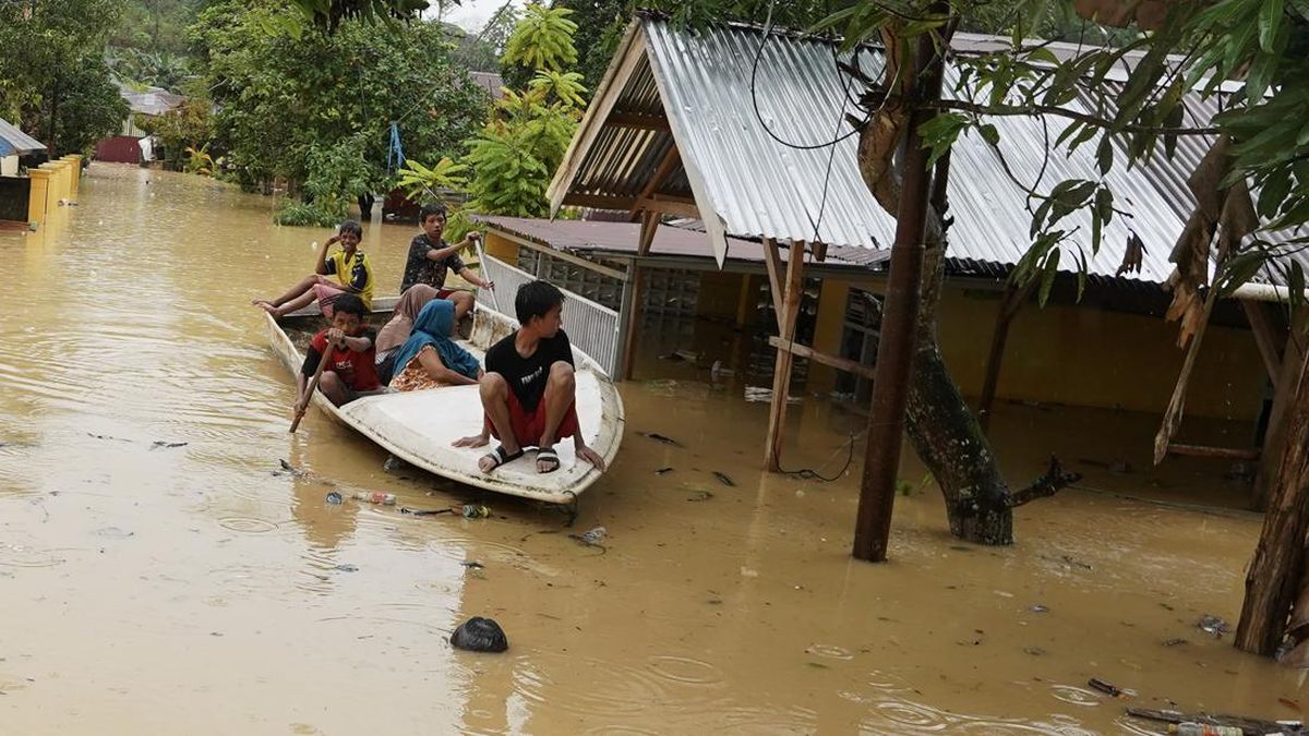 Banjir Rendam 4 Desa di Sulbar, Bayi Meninggal Terseret Arus Sungai