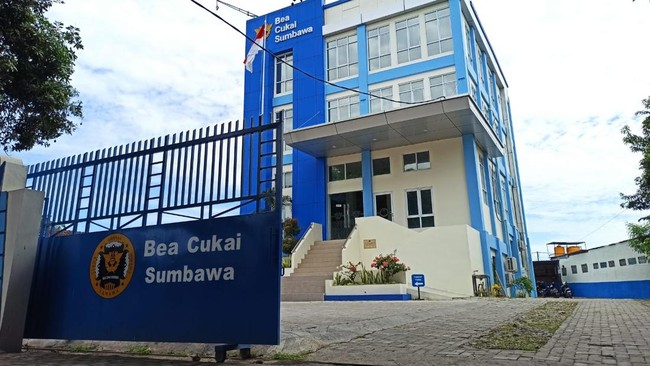 Bea Cukai Sumbawa Setor Rp1,44 T — Windfall Tambang Sebelum Hilirisasi Penuh