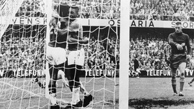 Piala Dunia 1958: Pele dan Titik Awal Dominasi Brasil