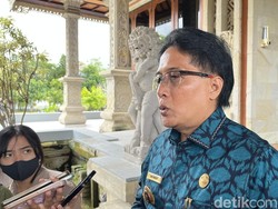 Giri Prasta Akan Komunikasi soal Guru PPPK Buleleng Terancam Di-PHK