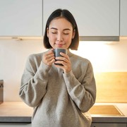 5 Minuman yang Bisa Dikonsumsi saat Perut Kosong untuk Turunkan Berat Badan