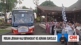 VIDEO: Ribuan Jemaah Haji Berangkat ke Asrama Sukolilo