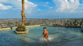 The Trans Luxury Hotel Surabaya Hadirkan Beragam Benefit Eksklusif