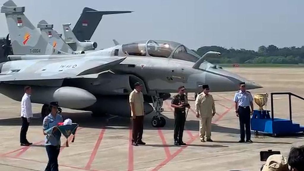 Momen Prabowo Serahkan 6 Jet Tempur dan Alutsista Baru ke TNI AU