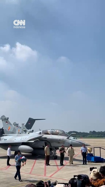 Momen Prabowo Serahkan 6 Jet Tempur dan Alutsista Baru ke TNI AU