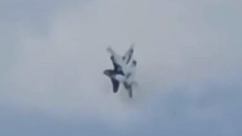 Penampakan Pesawat Jet di AS Tabrakan saat Pertunjukan Udara