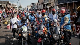 Penyebaran wabah Ebola di Kongo sangat masif hingga membuat setiap fasilitas kesehatan penuh.