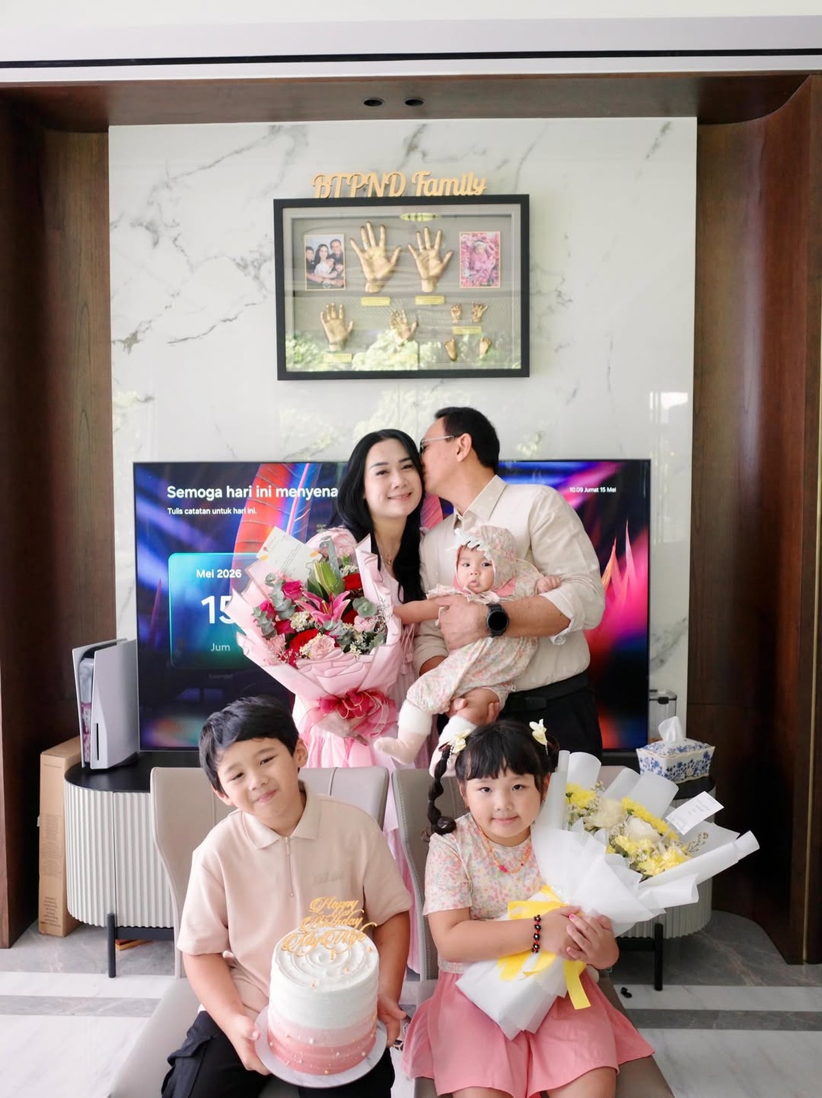Ahok Rayakan Ultah Puput Nastiti Devi