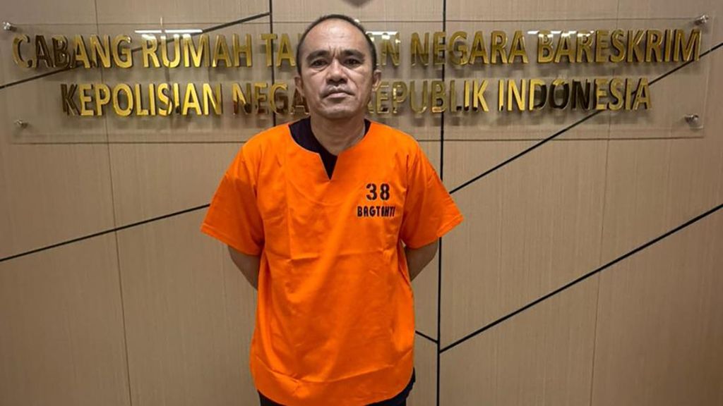 Penampakan Eks Kasat Narkoba Polres Kubar Berompi Tahanan Bareskrim