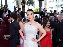 Sapto Djojokartiko Bahas Detail Gaun Raline Shah di Cannes Film Festival 2026