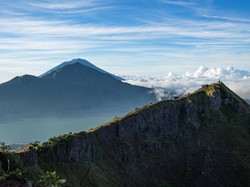 Mitos dan Fakta Gunung Kawi, yang Disebut Jadi Tempat Pesugihan Artis Agar Kaya Raya
