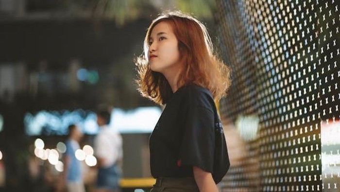 5 Zodiak Paling Suka Mengamati dan Pandai Membaca Pikiran Orang Lain