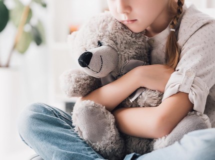 5 Hal Menyedihkan yang Diwarisi Anak dari Orang Tua Toxic