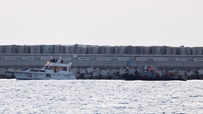 FOTO: Kapal Global Sumud Flotilla Digiring Israel ke Pelabuhan Ashdod