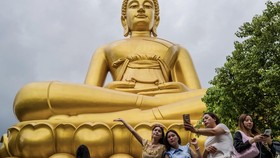 Ramai Konten Living in Bangkok, Ini Plus Minus Tinggal di Sana