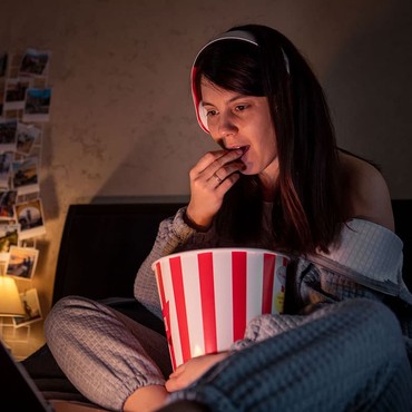 50 Rekomendasi Film Romantis Filipina yang Bikin Penonton Susah Move On