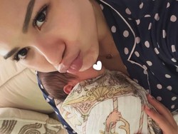 Alyssa Daguise Bantah Mitos Bayi Bau Tangan, Akui Rela Tahan ke Kamar Mandi Demi Putrinya