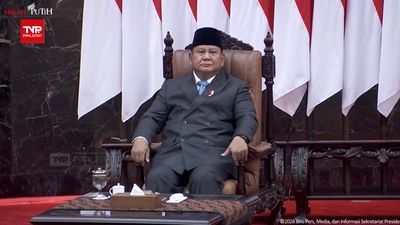 Prabowo Wajibkan Ekspor Sawit - Batu Bara Hanya Dilakukan oleh BUMN