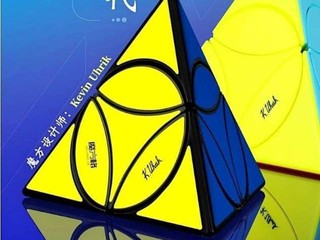 Rekomendasi Rubik Pyraminx Qiyi Duomo Blackbase, Unik dan Smooth