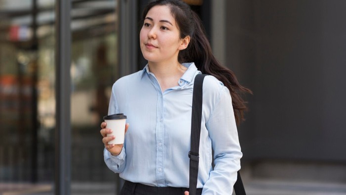4 Aktivitas Setelah Pulang Kerja yang Bisa Bikin Badan Nggak Gampang Drop