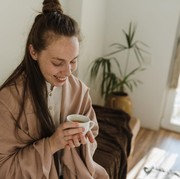 Lakukan 5 Hal Kecil Ini untuk Hidup Slow Living Tanpa Beban