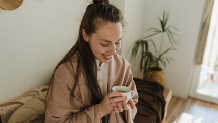 Lakukan 5 Hal Kecil Ini untuk Hidup Slow Living Tanpa Beban