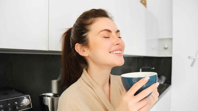 Sering Dikira Sehat, Ini 4 Minuman yang Sebaiknya Dihindari di Pagi Hari