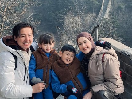 Potret Shaquille Anak Cut Meyriska & Roger Danuarta Ikut Kelas Modeling, Gaya Bak Artis Korea