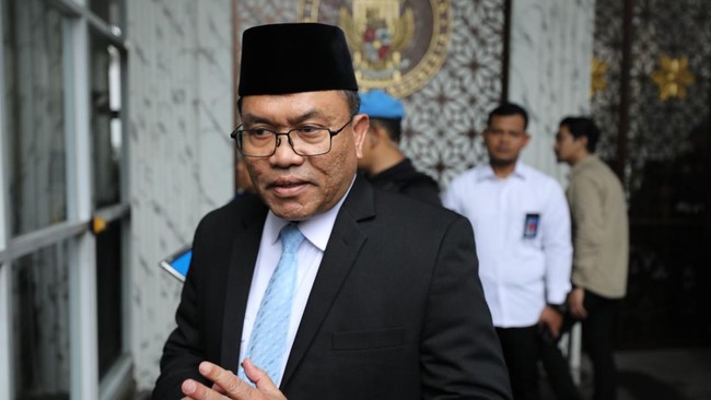 Wakil Kepala Badan Gizi Nasional Bidang Operasional Pemenuhan Gizi Irjen Pol (Purn) Sony Sonjaya