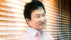 Lee Hwan-kyung, sutradara Miracle in Cell No. 7 (2013)