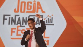 Menteri Keuangan RI, Purbaya Yudhi Sadewa saat menyampaikan pemaparan dalam Jogja Financial Festival 2026 di Jogja Expo Center (JEC), Yogyakarta, DIY, Jumat (22/5/2026). (CNBC Indonesia/Faisal Rahman)