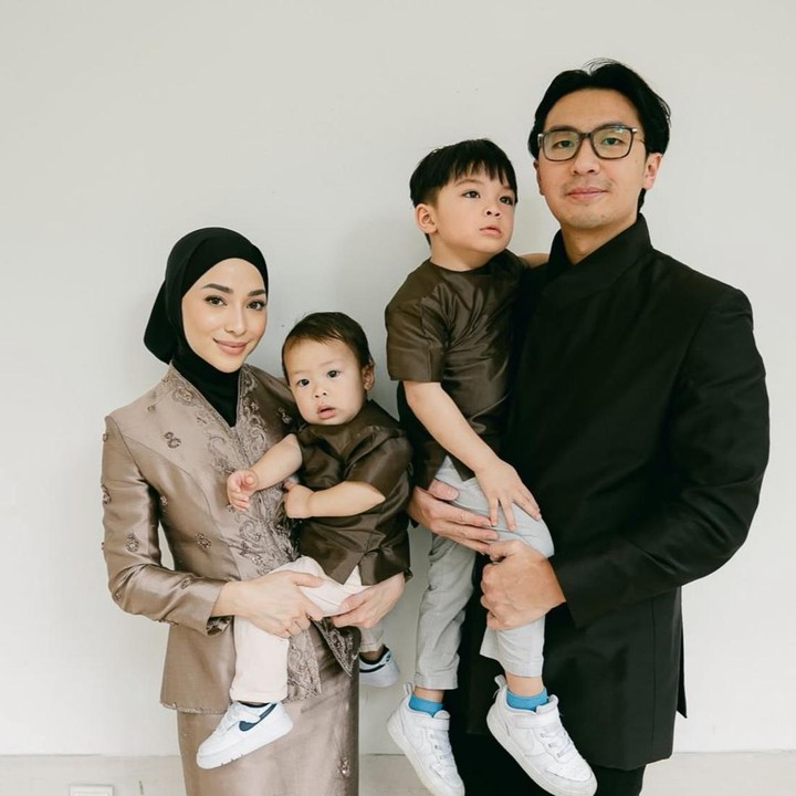 <p>Melalui unggahan di Instagram, Nikita baru-baru ini berbagi cerita saat kedua anaknya tidak selalu makan dengan tertib. Meski begitu, ia mengungkapkan bahwa dirinya membebaskan anak-anaknya untuk makan di berbagai tempat. (Foto: Instagram @nikitawillyofficial94)</p>
