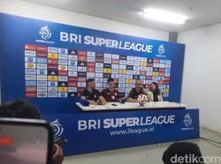 Angan Fabio Lefundes Beri Kado untuk Pusamania di Akhir Musim
