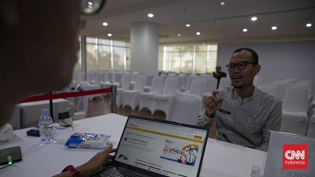 Tahap prapendaftaran Sistem Penerimaan Murid Baru (SPMB) DKI Jakarta 2026 telah dibuka. Simak syarat, cara dan alurnya.