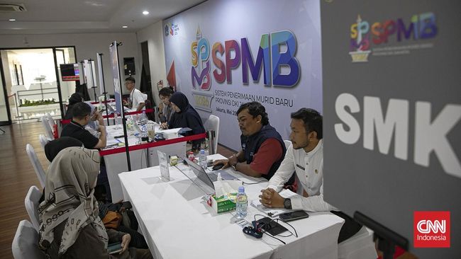 Berikut syarat dokumen prapendaftaran SPMB DKI Jakarta 2026 lengkap untuk jenjang SMP, SMA, dan SMK.