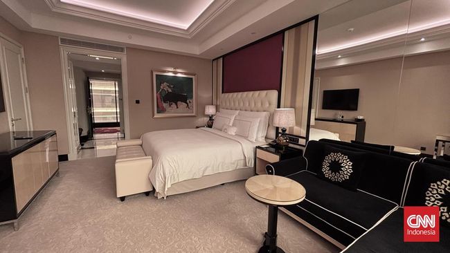 The Trans Luxury Hotel Surabaya menawarkan pengalaman menginap kelas atas melalui deretan kamar premium.