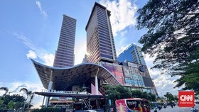 Trans Luxury Hotel Surabaya menawarkan staycation nyaman dengan beragam fasilitas mewahnya.