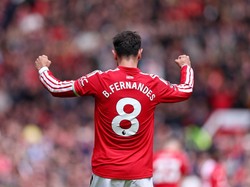Video: Kapten MU Bruno Fernandes Jadi Player of The Season Liga Inggris