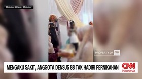 Seorang anggota Densus 88 Antiteror Satgaswil Maluku Utara disomasi oleh calon istrinya karena diduga membatalkan pernikahan secara sepihak tepat di hari akad nikah akan digelar.
Sementara itu di Kabupaten Pati, Jawa Tengah, seorang wanita calon pen